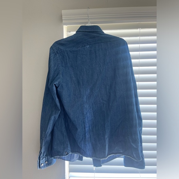 Hugo boss men button UP , size large regular fit - Picture 2 of 4